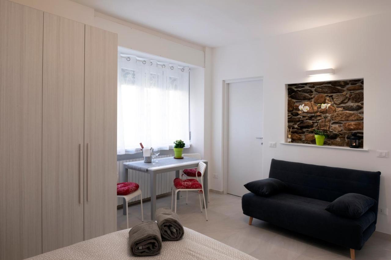 Apartment Mihaela 2 *